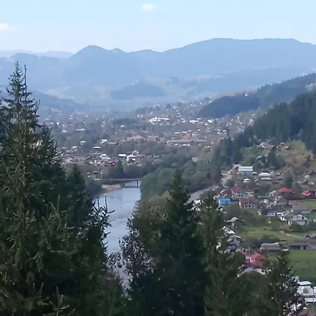 Vakantiehuis на березові *